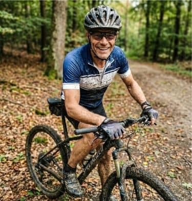 Thomas auf dem Fahrrad